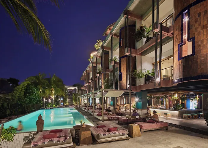Shore Amora 5*